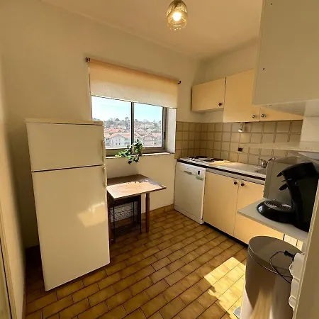 Free Parking, Proche Gare, Plage, Centre, Netflix Daire