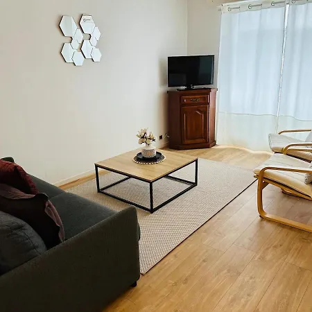 Free Parking, Proche Gare, Plage, Centre, Netflix Daire *